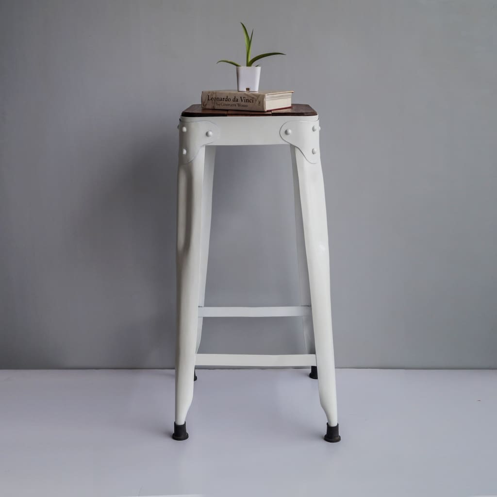 Tall white best sale bar stools